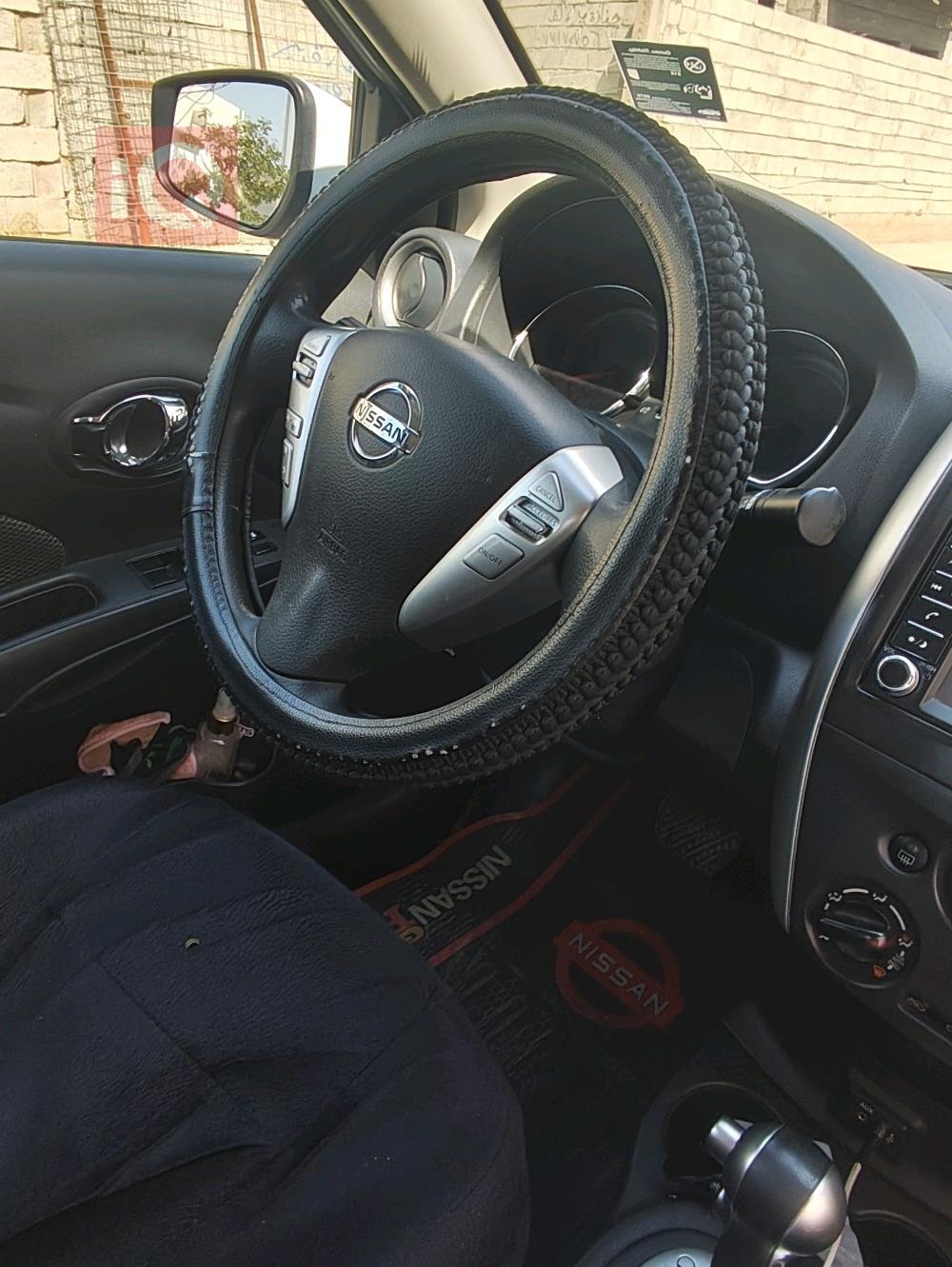 نیسان ڤێرسا